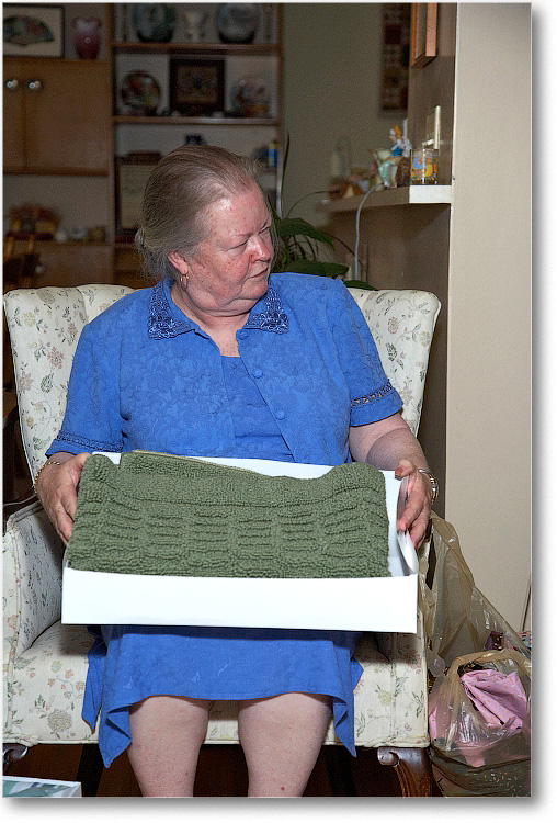 Ruth&Gifts_July2008_E0K9233 copy