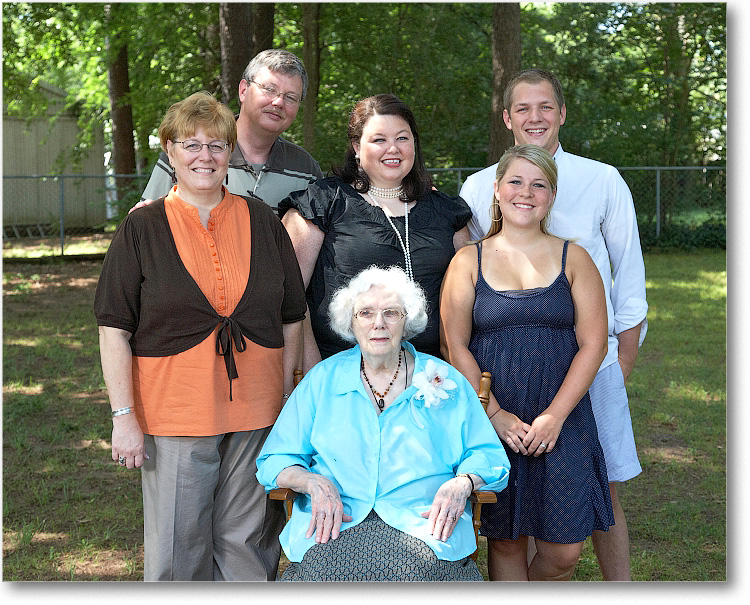 FamilyPortraits_July2008_E0K9161 copy