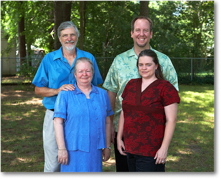 FamilyPortraits_July2008_E0K9197 copy
