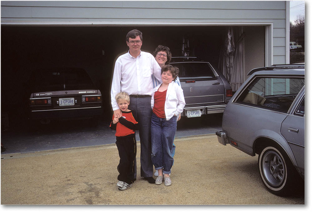 AndyFamily_Collierville_1988Jan_B5C12_02 copy