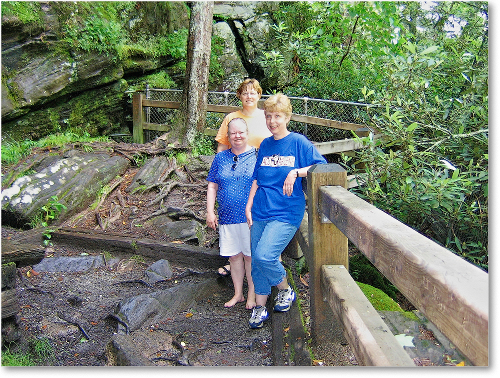 SusanSylviaCarolyn-2005June-TallulahGorge-IMG_0069 copy