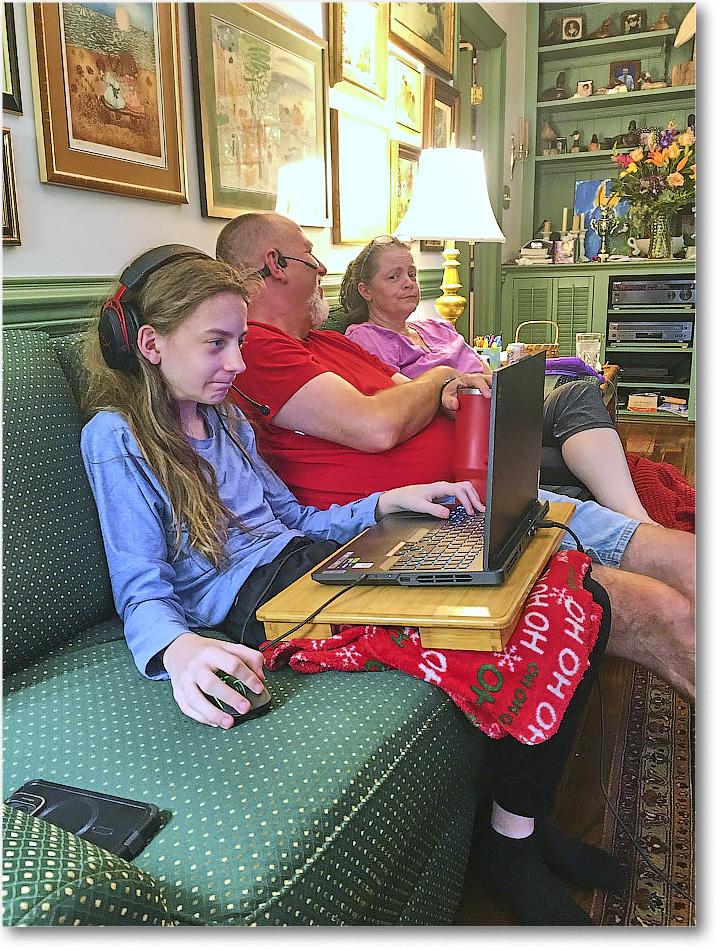 MichaelHMichaelHWHRebecca_Hillcrest_2025Aug_IMG_2076 copy