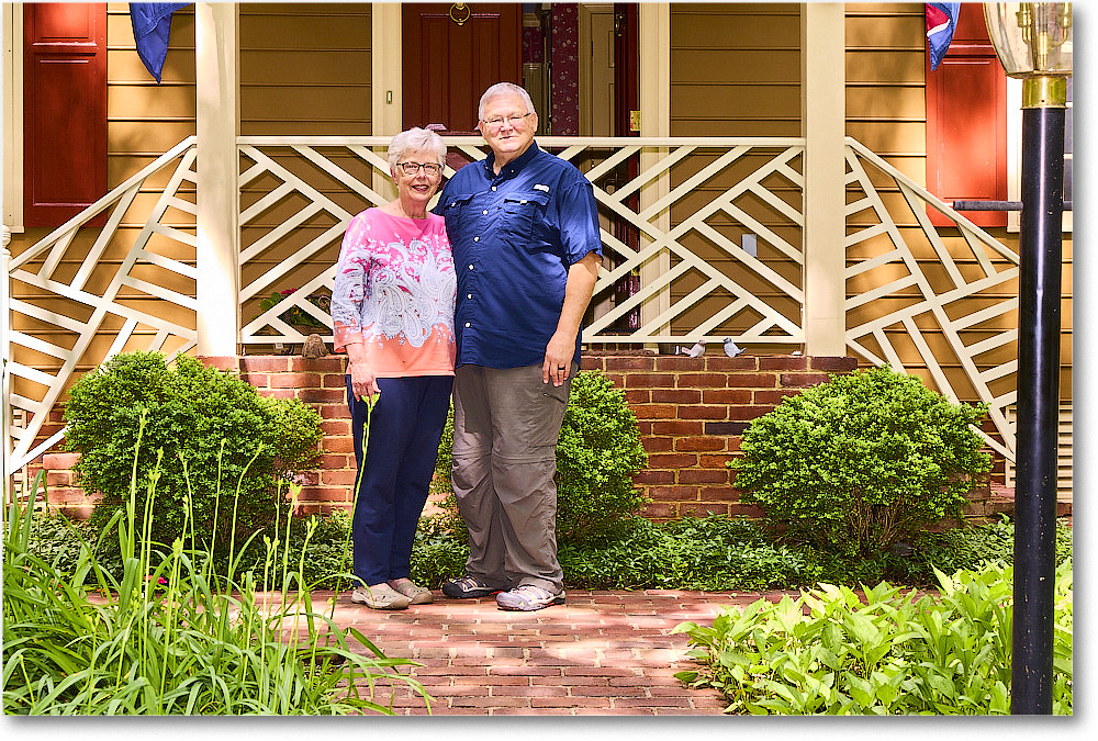 Sylvia&Ron_Fredericksburg_2025May_R5C01419 copy