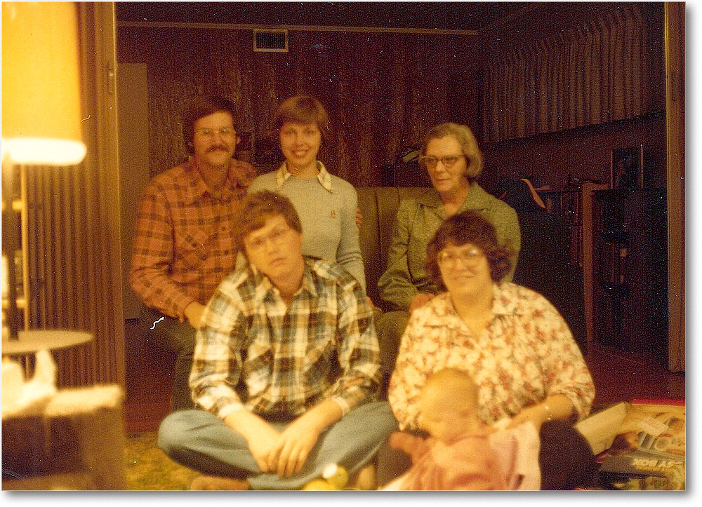 1978 Ruth,Ron,Sylvia, Andy, Carolyn, Michelle copy