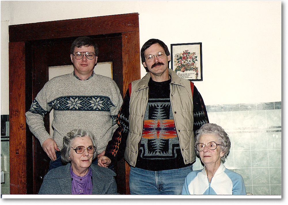 1988 Ruth, Aunite,Andy,Ron, Clarksburg,TN copy