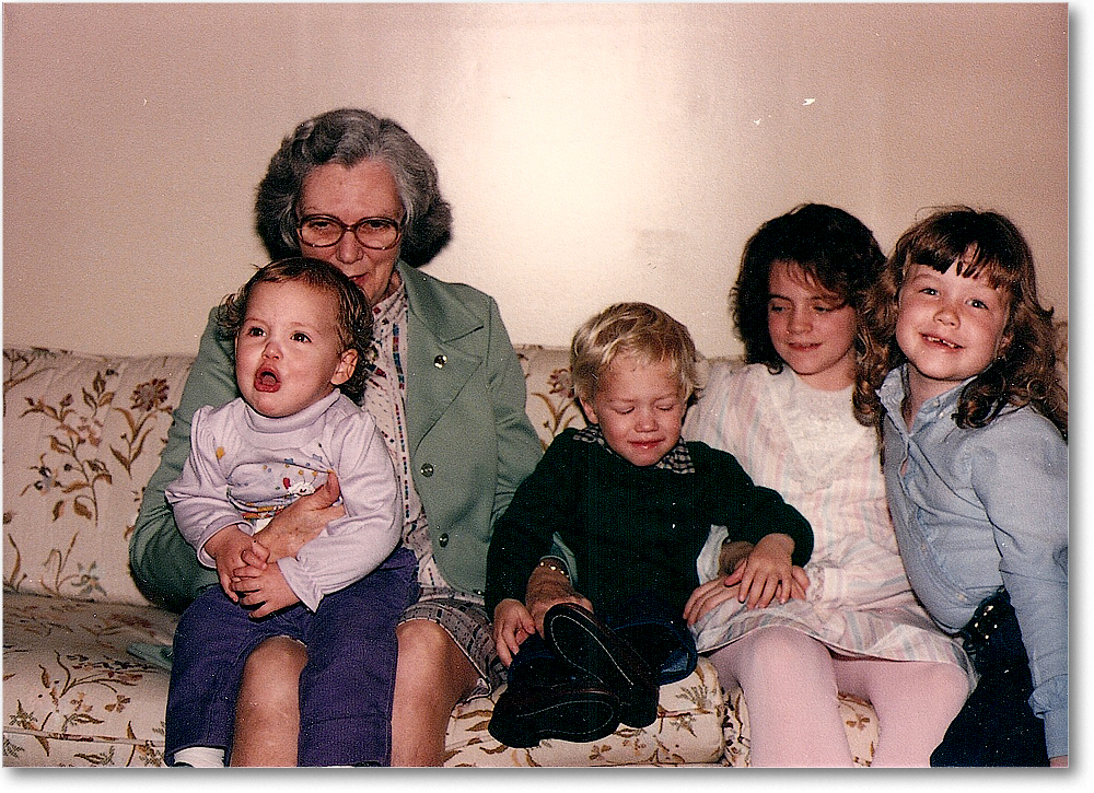 1984 Ruth n gkids xmas copy