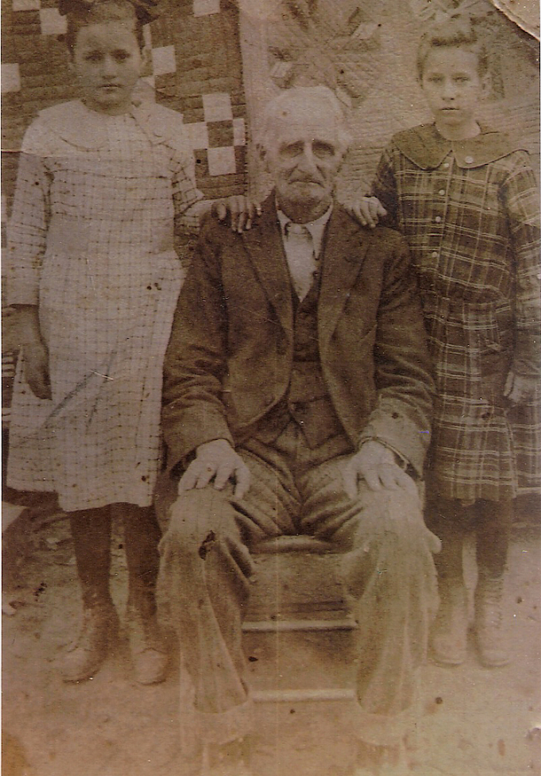 George Washington Johnson & grand-daughters Ruby Johnson, Hesta Brandon Russell copy