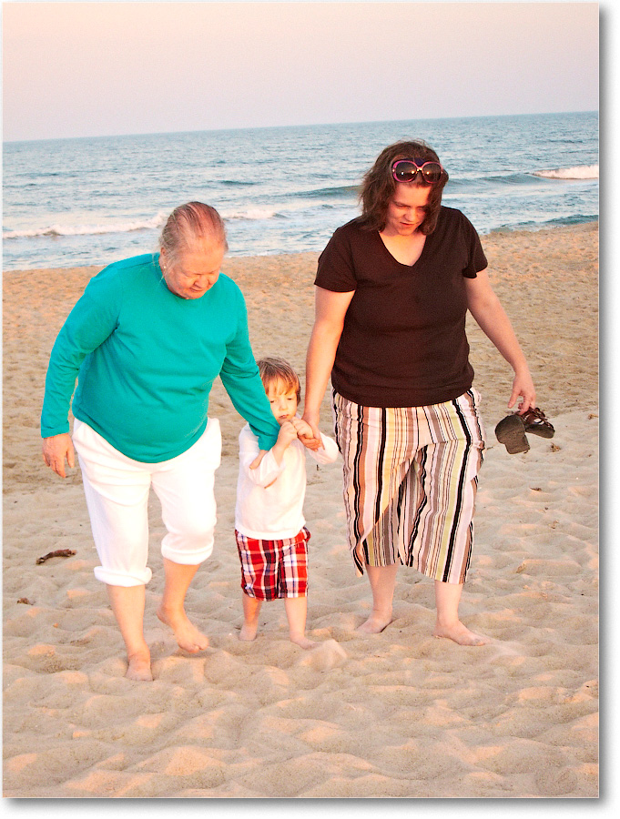 FamilyScenes-ChincoVA-2013June_IMG_2328 copy