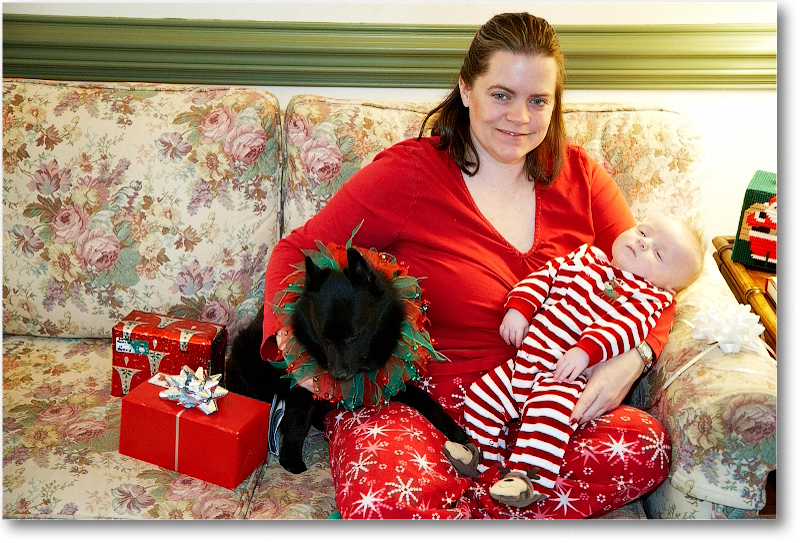 Becca&MichaelW_2010Christmas_S3A4454 copy