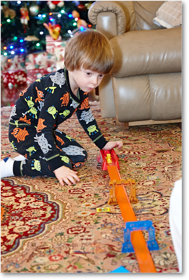 MichaelWesley-Christmas2014_S3A8532 copy