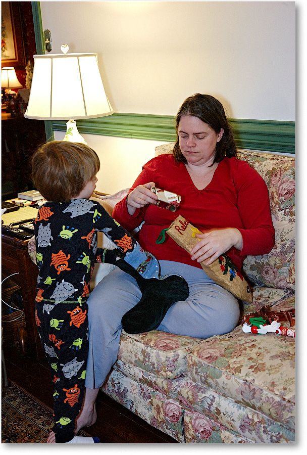 Rebecca&MichaelW-Christmas2014_S3A8511 copy