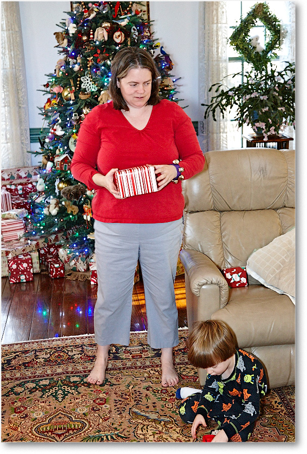 Rebecca&MichaelW-Christmas2014_S3A8534 copy