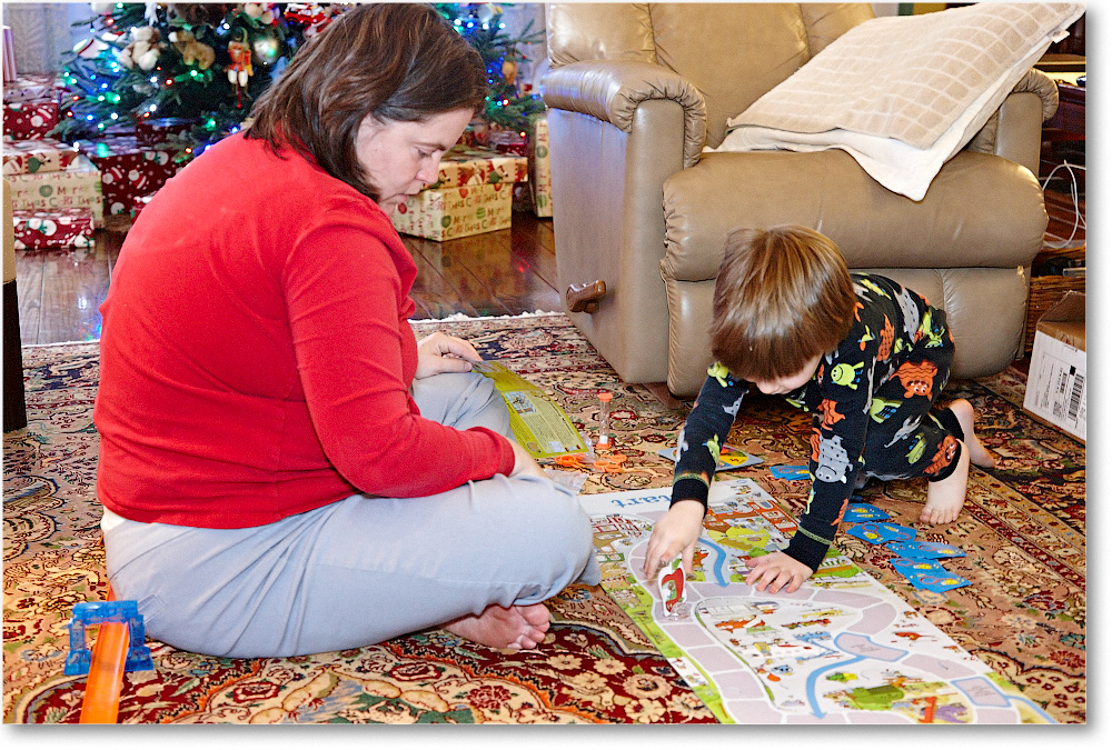 Rebecca&MichaelW-Christmas2014_S3A8543 copy