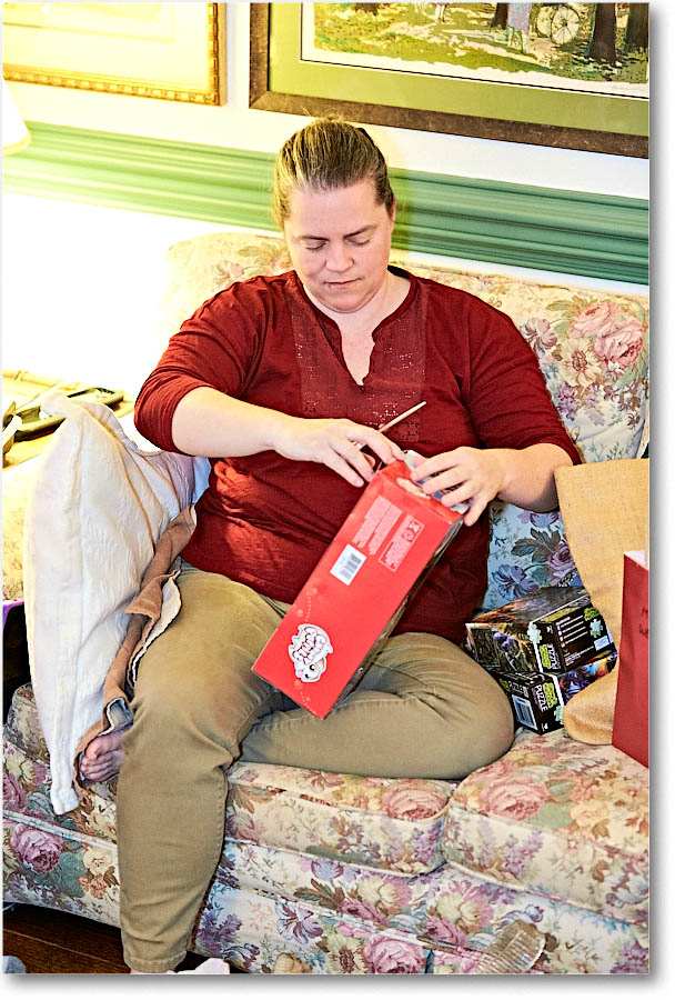 Becca_Christmas_2015_2DXB1858 copy