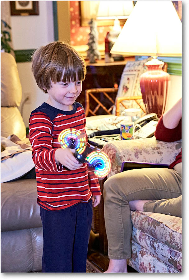 MichaelWesley_Christmas_2015_2DXB1824 copy