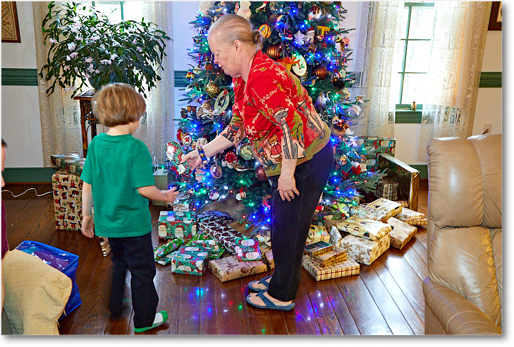 Christmas_2016Dec_5D4A0599 copy