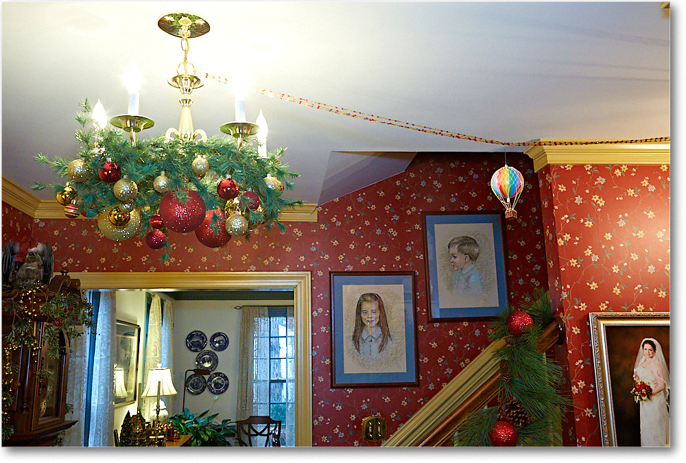 ChristmasDecor_2016Dec_5D4A0398 copy