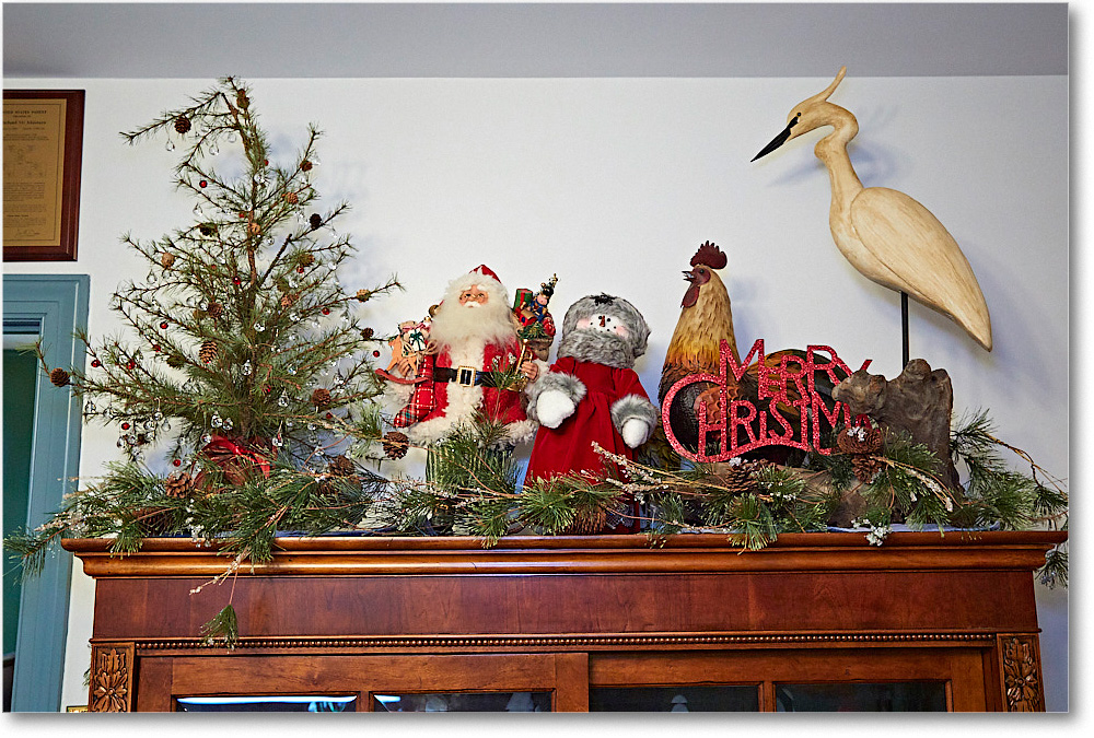ChristmasDecor_2016Dec_5D4A0429 copy