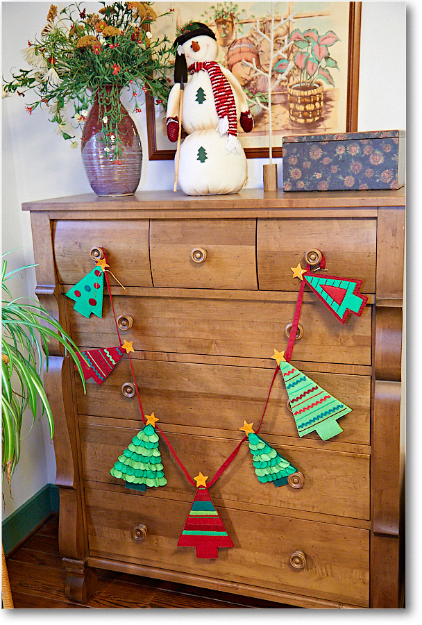 ChristmasDecor_2016Dec_5D4A0495 copy