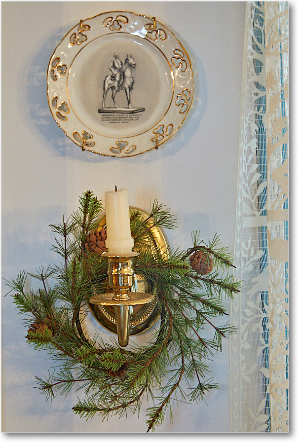 ChristmasDecor_2016Dec_5D4A0634 copy