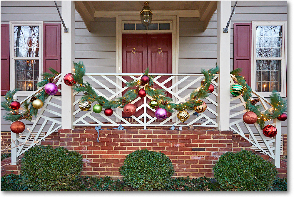 ChristmasDecor_2016Dec_5D4A0679 copy