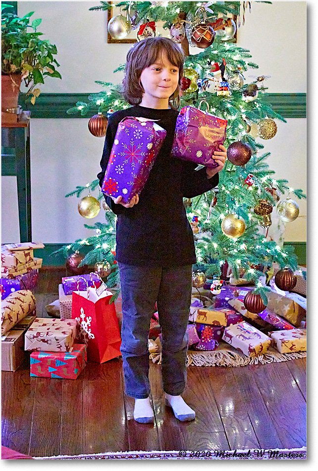 Christmas_2020Dec_5D4A2785 copy