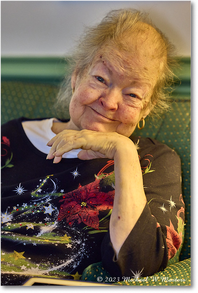 Susan_Christmas_2023Dec_R5A22482 copy