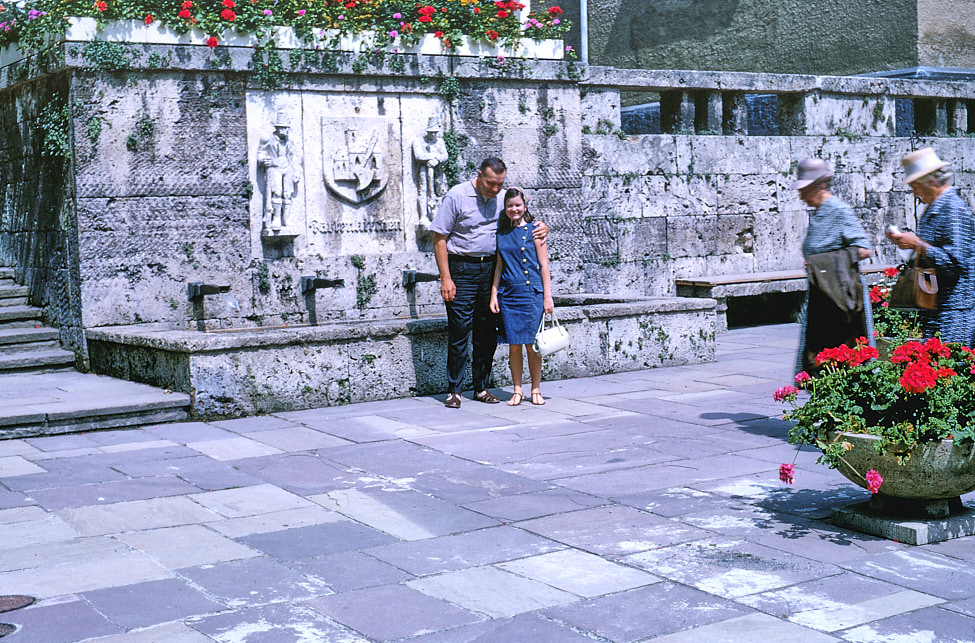 Susan_GarmishGer_1966Jun_SCB8-R2C4-PT-KR16