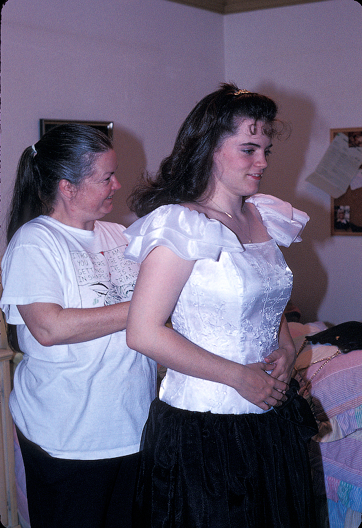 90-3 Becca & Susan - Prom