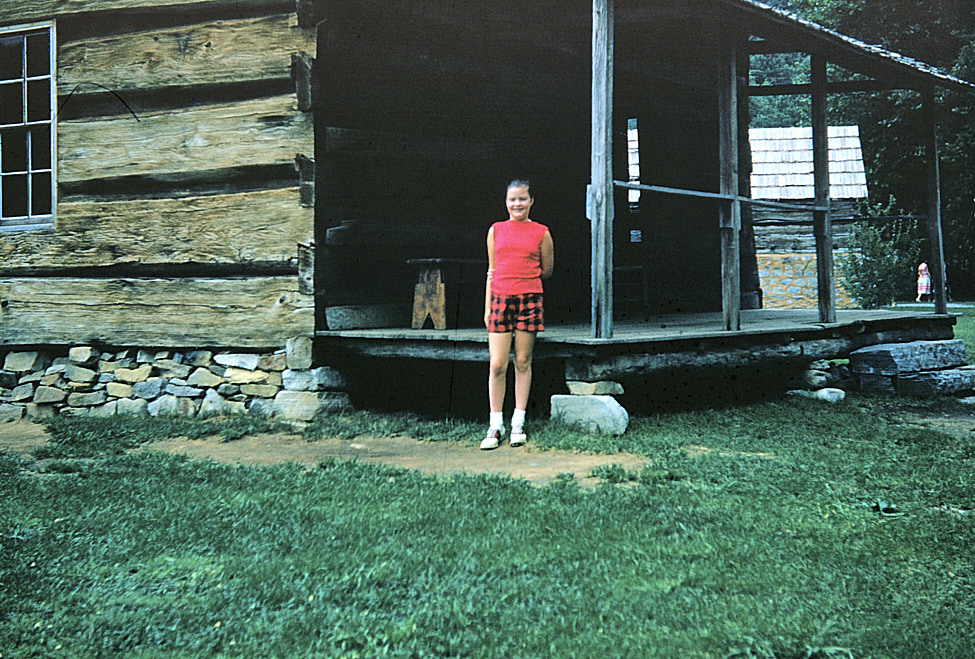 1958-07 A031 Susan_Mountains_1958Jul_SCB8-R2C2-PT-KR05