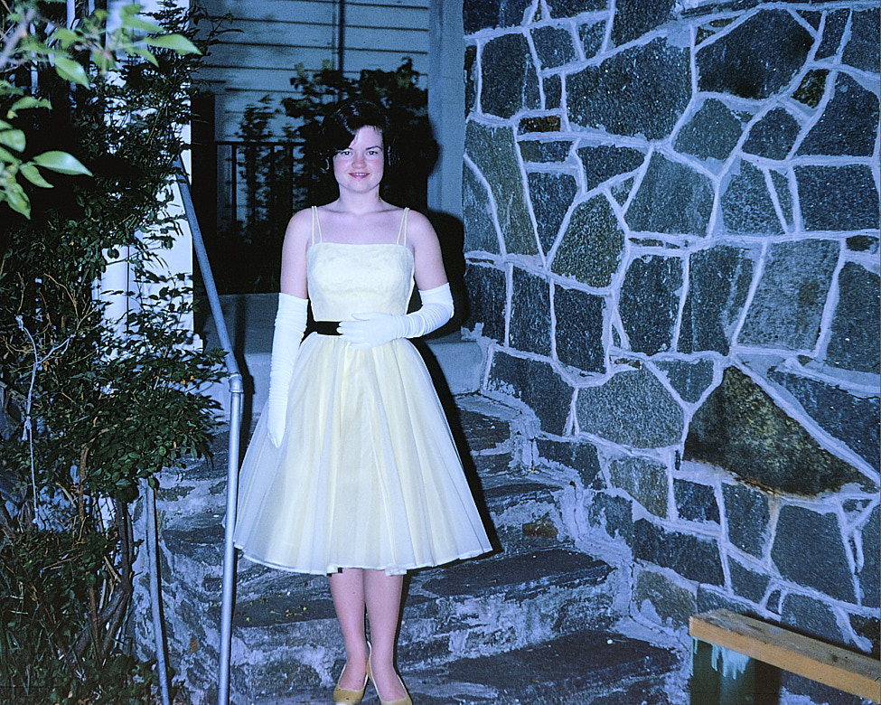 1964-05 A034 SusanHSPromJr_Unknown_1964May_SCB8-R23-PT-KR19