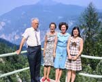 1967-06 A022 SusanJoyceMemaFred_Italy_1967June_B8C07_32_1
