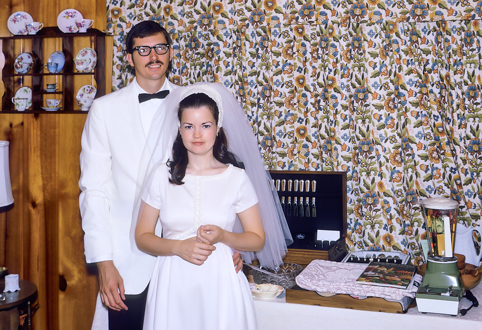 1970-08 Michael&Susan_Wedding_1970Aug_1C05-03_Topaz