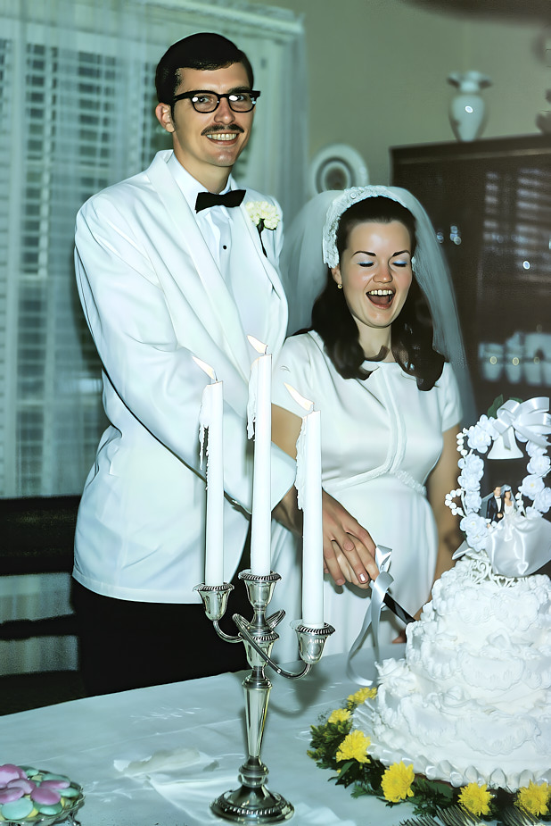 1970-08 OurWedding_PayneFarm_1970Aug22_SCB8-R3C1-PT-KR02_Topaz