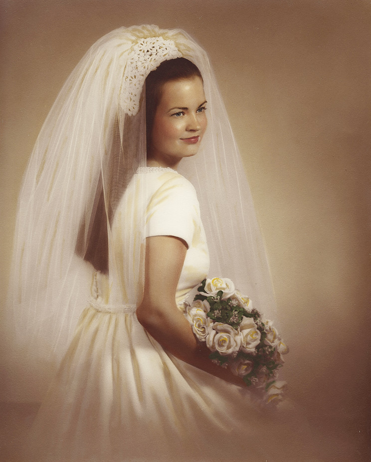 1970-08 a Susan Bridal Photo Scan (Colony) RGB Kindle