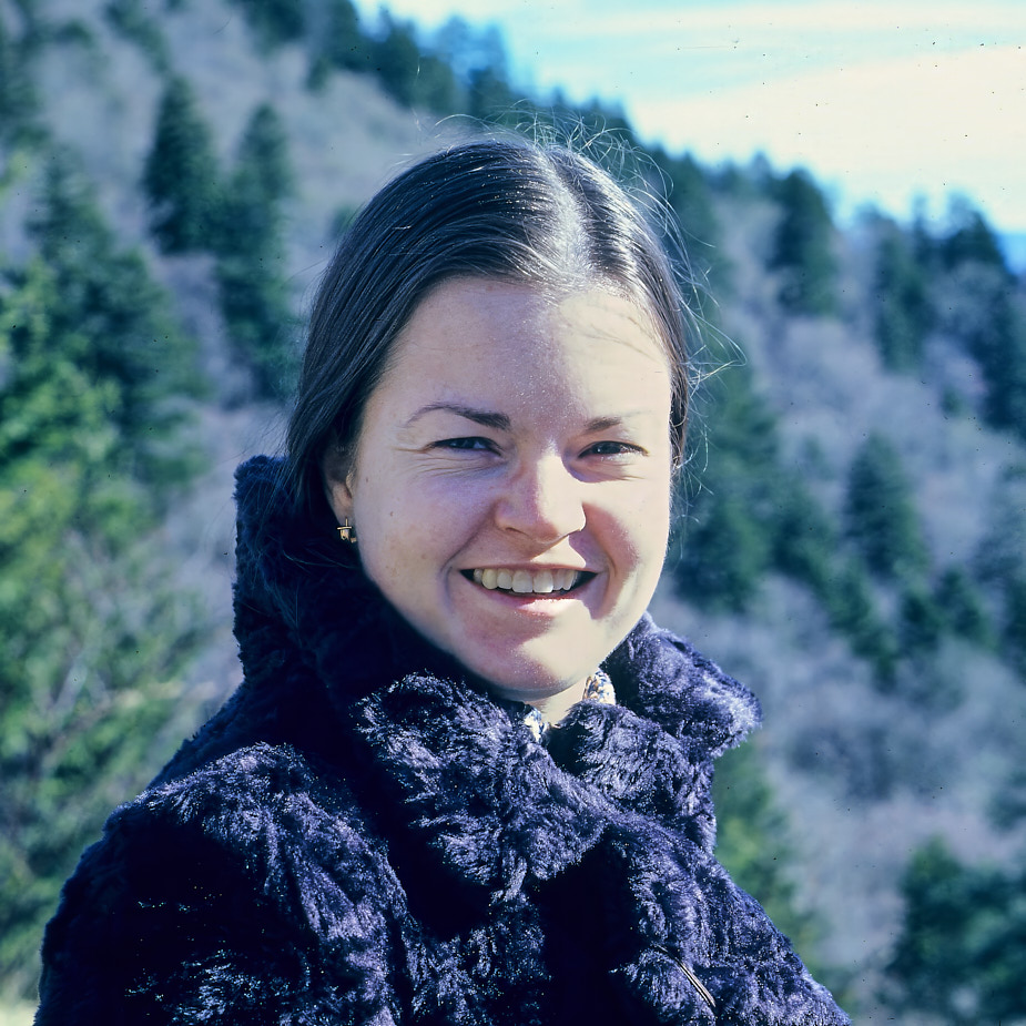 1972-01 Susan_Shenandoah_1972Jan_1C08_22_Topaz
