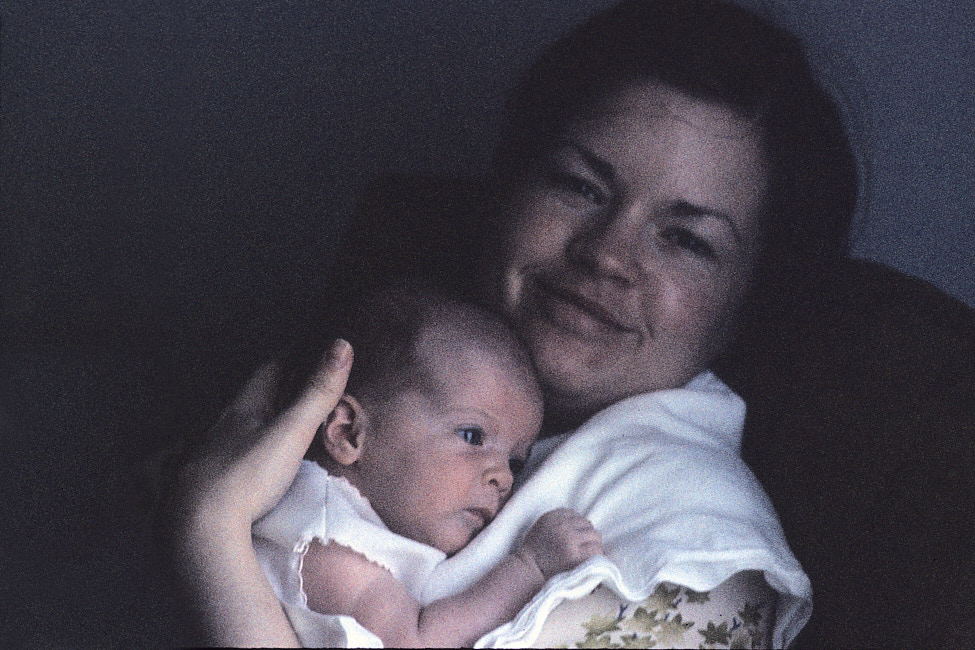 1973-08 Susan&Becca_MadonnaSmile_NoRandolph_1973Aug_PP01_14_wide