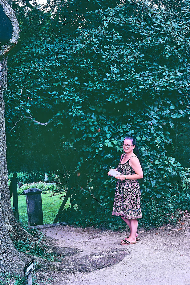 1984-07 Susan_Charleston_July1984_SCB5-R2C3-SF-KC02_Topaz