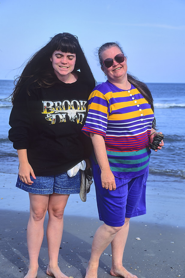 1992-06 Susan&Becca_Brooks&Dunn_Assateague_1992June_PP10_19_Topaz