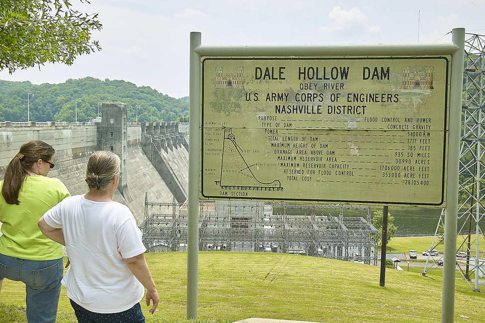 2004-06 DaleHollowDam_2004Jun_1FFT5378