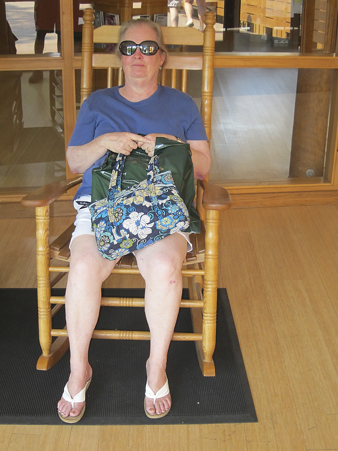 2012-06 Susan_BatemanVisitorCenter_2012Jun_IMG_1819