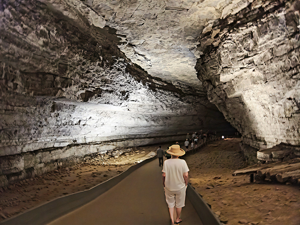 2017-08 MammothCave_2017Aug_IMG_3530