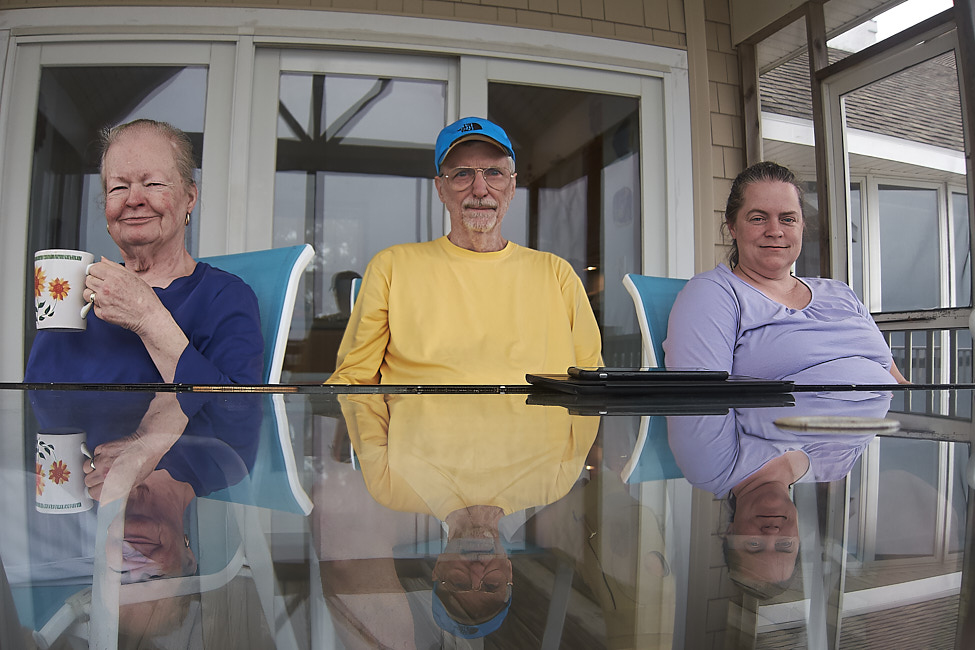 2018-06 SusanMichaelRebecca_Chincoteague_2018Jun_IMG_3818_Topaz