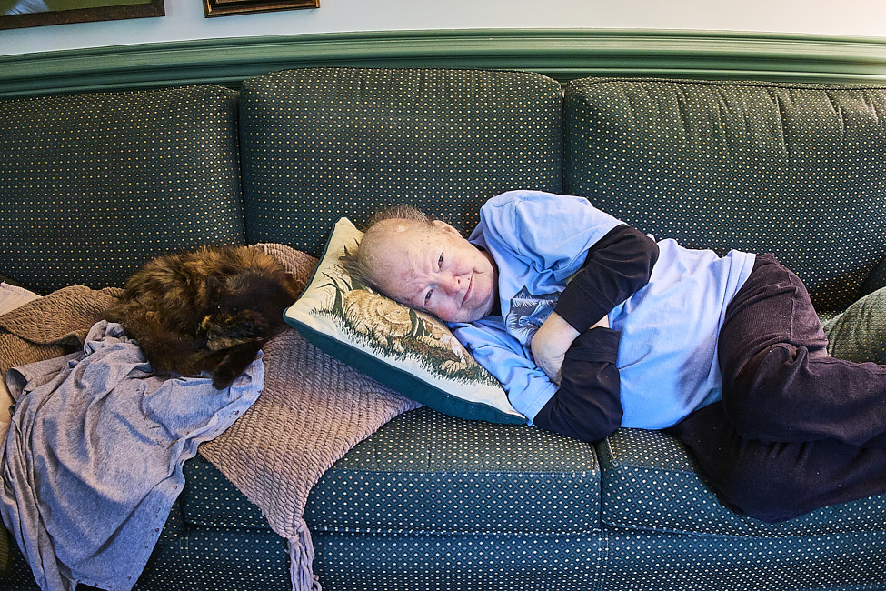 2025-04 SleepySusan&Lucky_IMG_0020