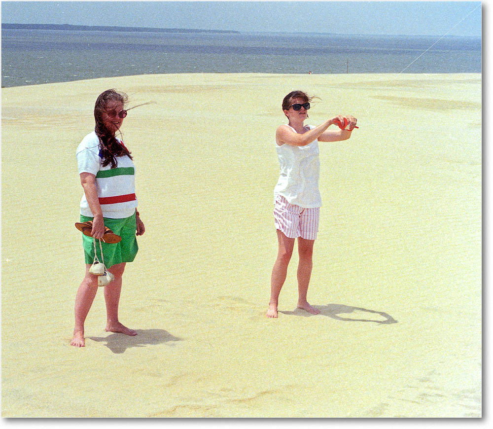 88-6 Kite at Nag's Head copy