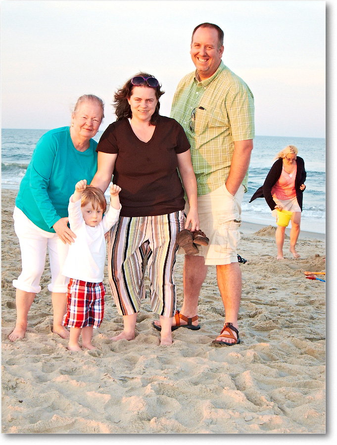 FamilyScenes-ChincoVA-2013June_IMG_2327 copy