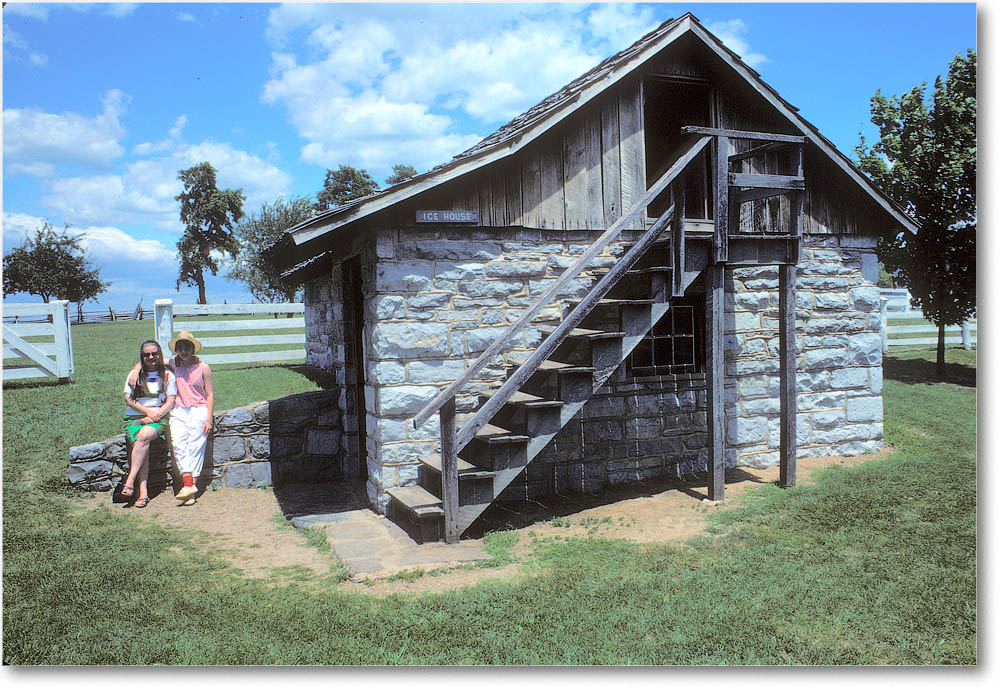 Susan&Becca_NewMarket_1988July_B6C04_32 copy