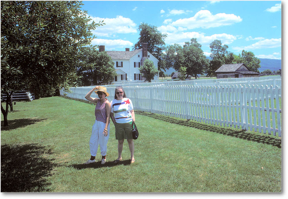 Susan&Becca_NewMarket_1988July_B6C04_36 copy