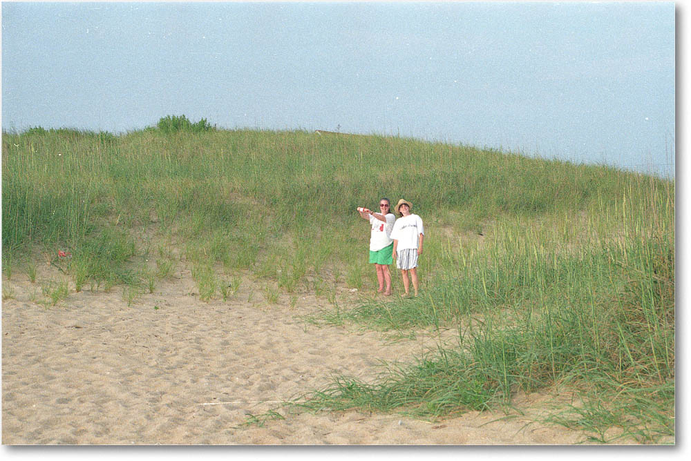 SusanRebecca_KiteH_NagsHead_1988July copy