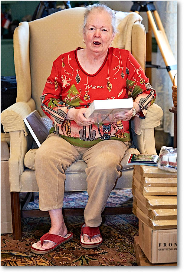 Susan_Christmas_2015_2DXB1977 copy